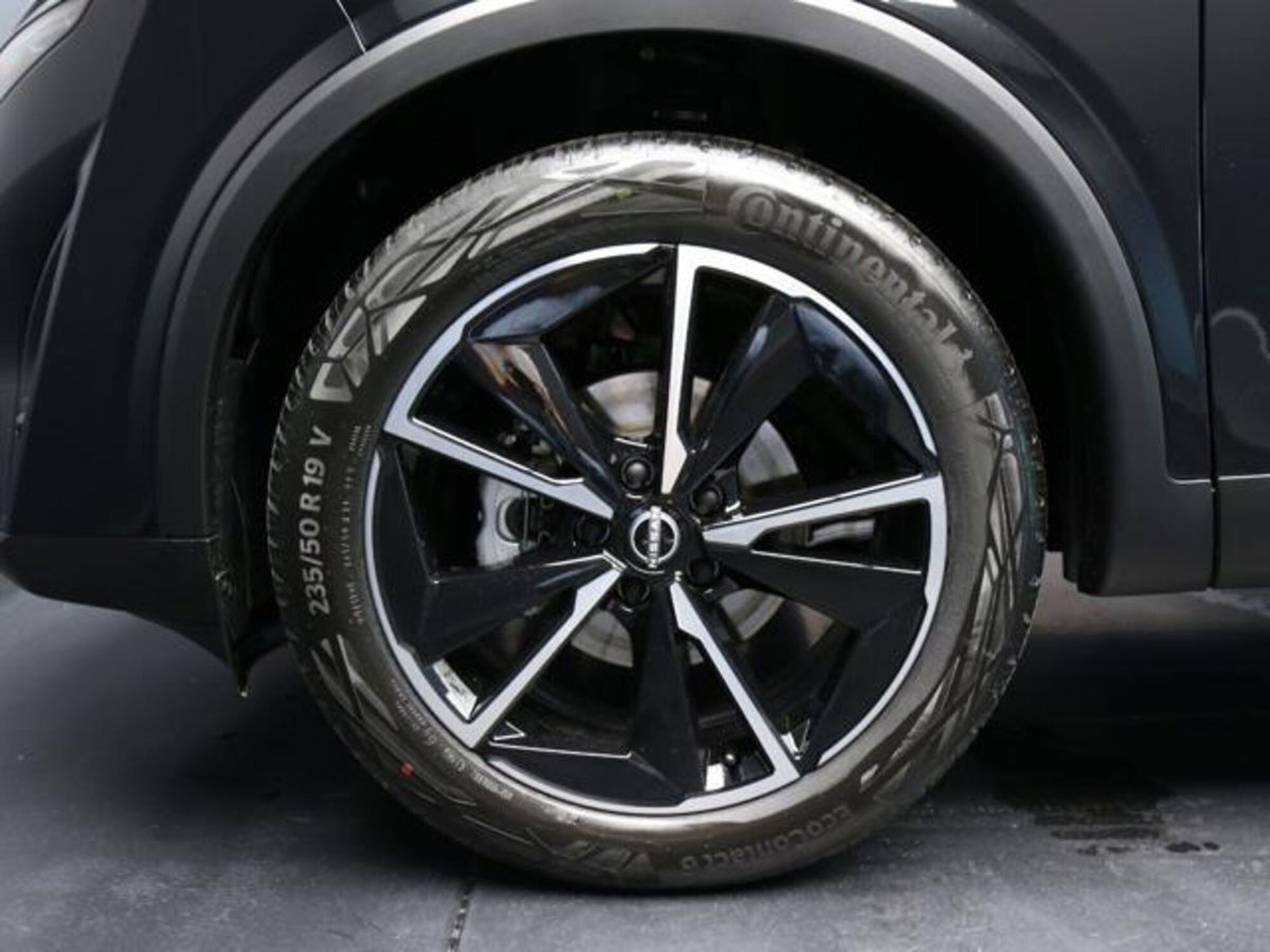 Nissan Qashqai 1.3 mhev Tekna 4wd 158cv xtronic (5)