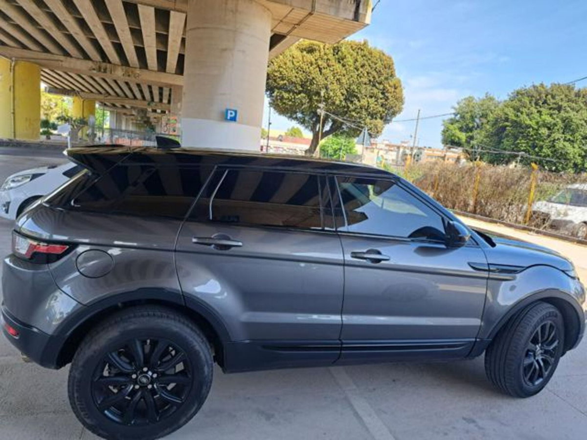 Land Rover Range Rover Evoque 2.0 eD4 5p. SE Dynamic