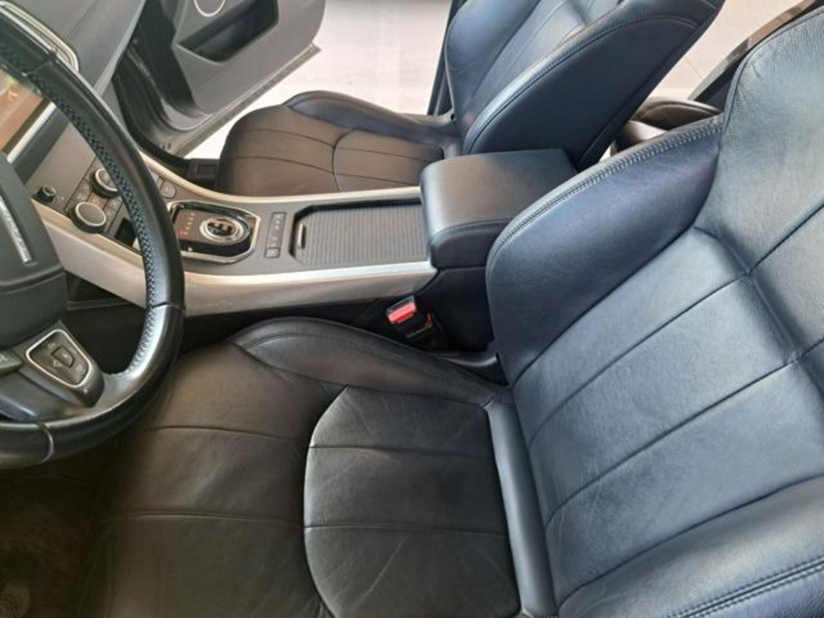 Land Rover Range Rover Evoque 2.0 eD4 5p. SE Dynamic (19)