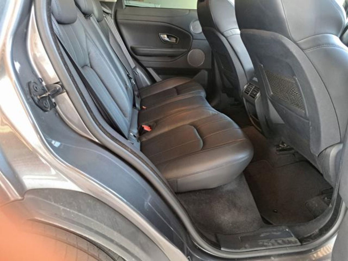 Land Rover Range Rover Evoque 2.0 eD4 5p. SE Dynamic (6)