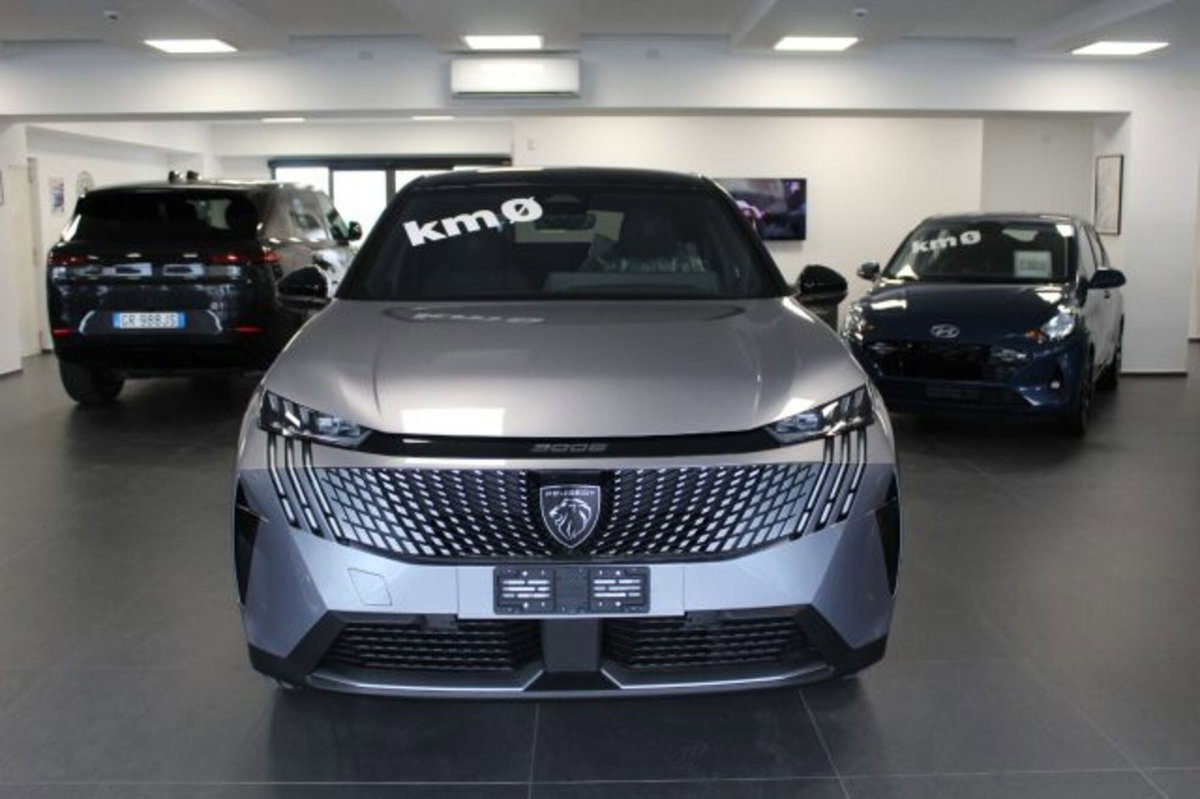 Peugeot 3008 1.2 hybrid GT 145cv e-dcs6 (10)