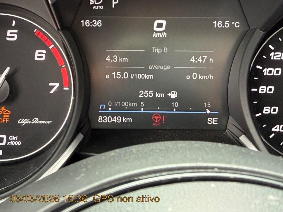 Alfa Romeo Stelvio Stelvio 2.0 Turbo 280 CV AT8 Q4 Ti (11)