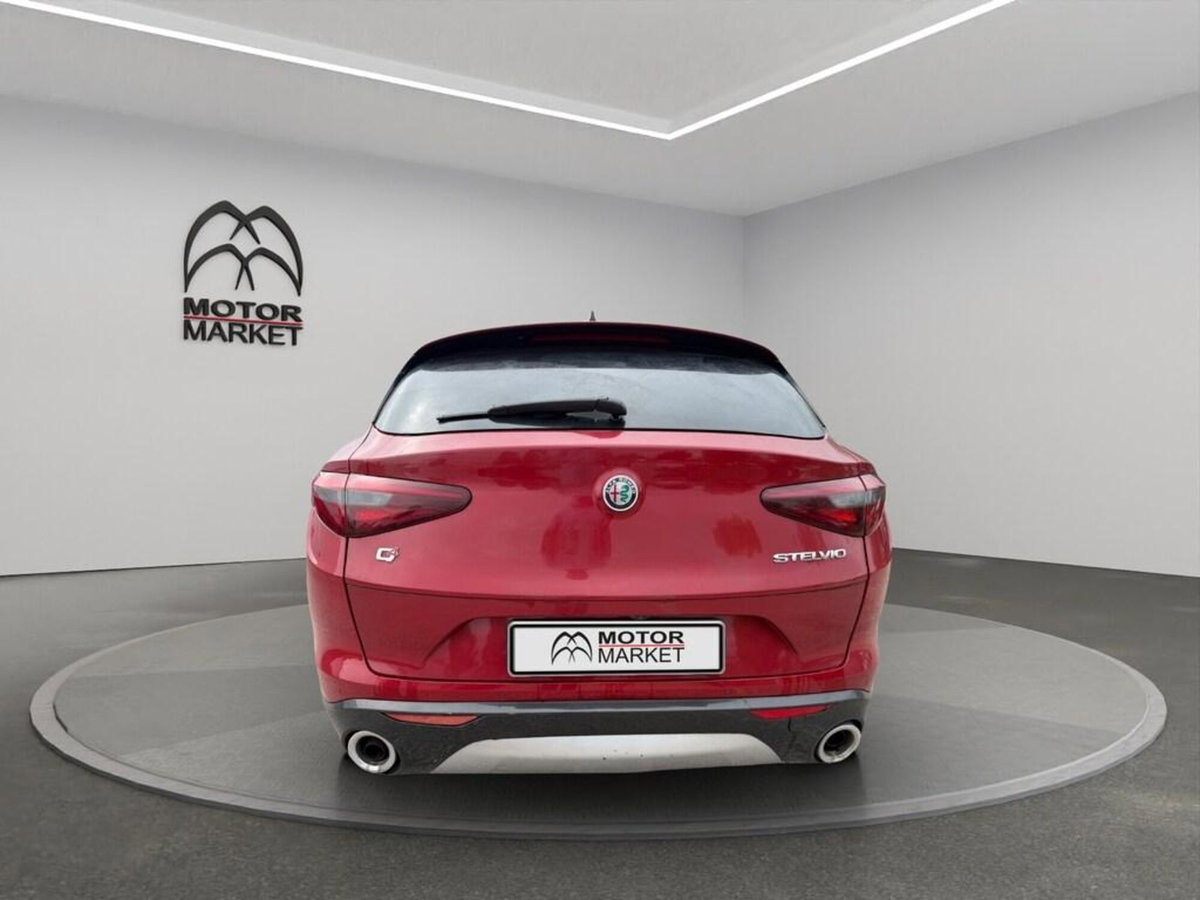 Alfa Romeo Stelvio Stelvio 2.0 Turbo 280 CV AT8 Q4 Ti (6)