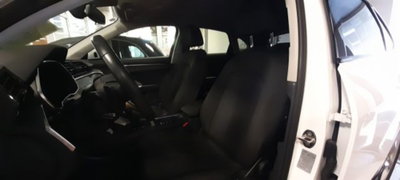 Audi Q3 Sportback 40 TDI quattro S tronic Business Plus (11)