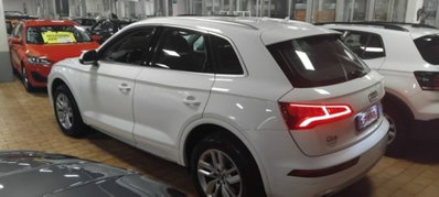 Audi Q5 2.0 TDI 190 CV quattro S tronic Business Sport (4)