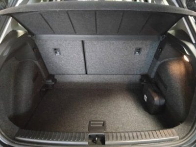 SEAT Arona 1.0 EcoTSI Reference (7)