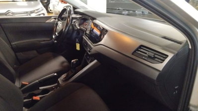 Volkswagen Polo 1.6 TDI 95 CV DSG 5p Comfortline BlueMotion Tech. (13)