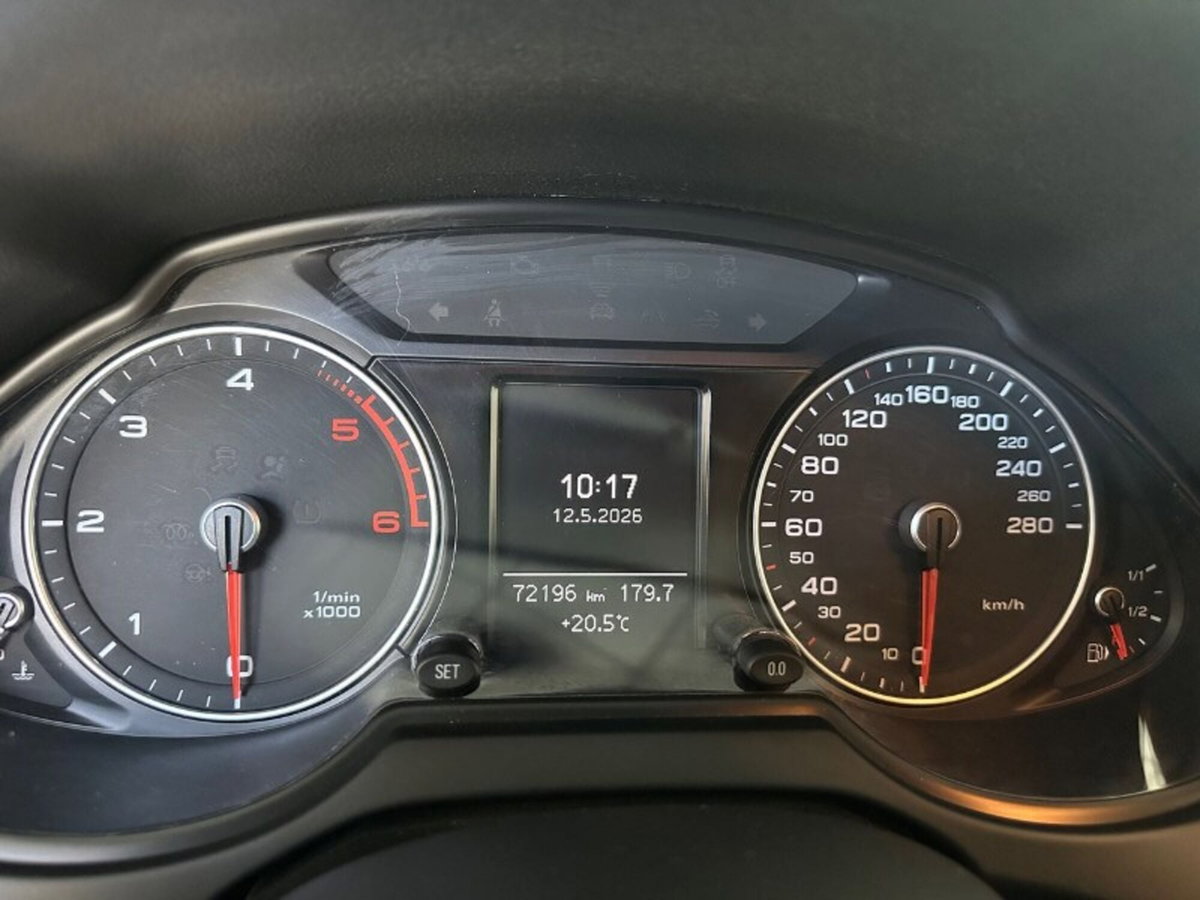 Audi Q5 2.0 TDI 150 CV quattro Business (10)