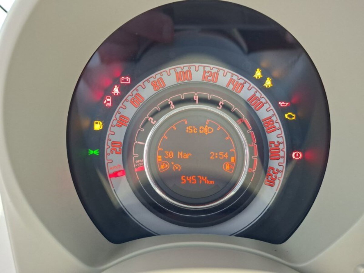 Fiat 500 1.0 hybrid 70cv (13)