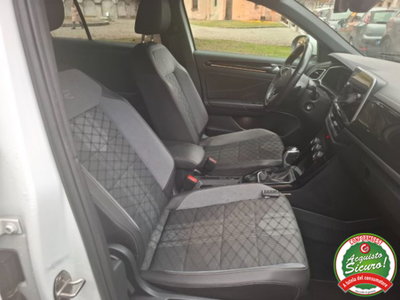Volkswagen T-Roc 2.0 tdi R-Line 4motion 150cv dsg (9)