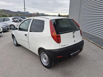Fiat Punto 1.3 JTD 3 porte 2 p.ti Van (7)