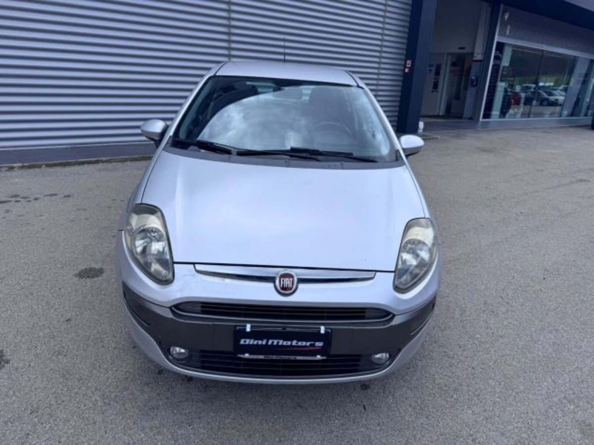 Fiat Punto Evo 1.4 5 porte Active GPL (2)