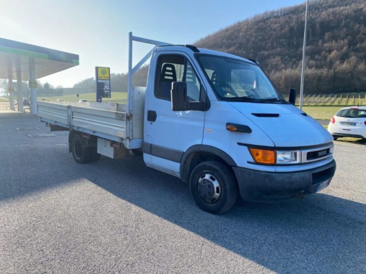 Iveco Daily Telaio 35.10 2.8 TD PL Cabinato Classic (2)