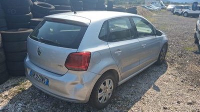Volkswagen Polo 1.6 TDI DPF 5 porte Comfortline (4)