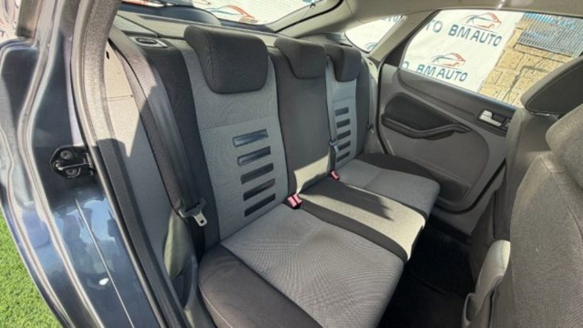 Ford Focus 1.6 TDCi (110CV) 5p. DPF (5)