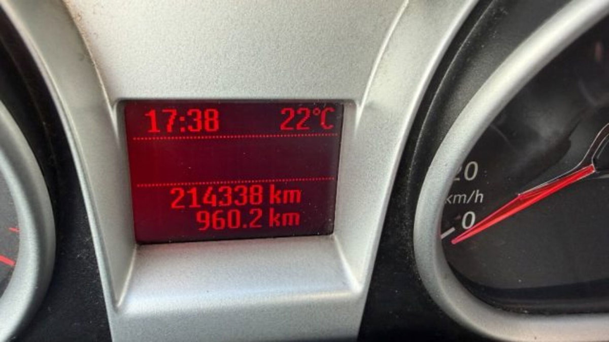 Ford Focus 1.6 TDCi (110CV) 5p. DPF (7)