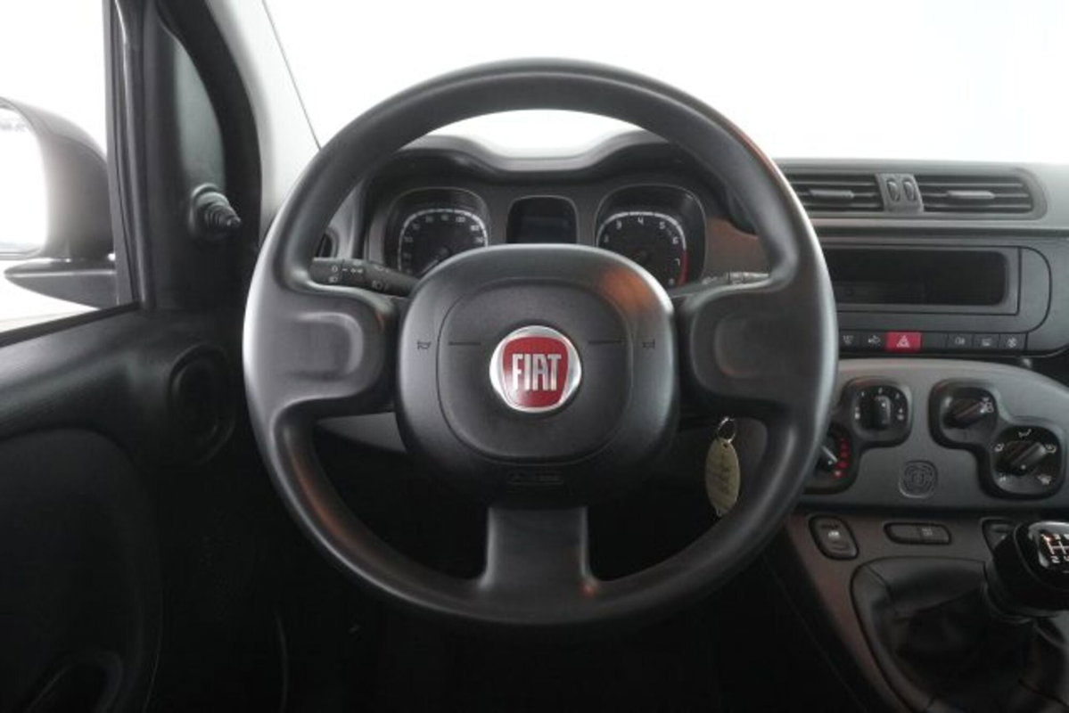 Fiat Panda 1.0 FireFly S&S Hybrid City Cross (13)