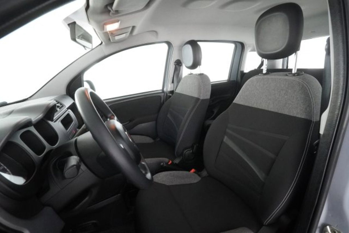Fiat Panda 1.0 FireFly S&S Hybrid City Cross (10)