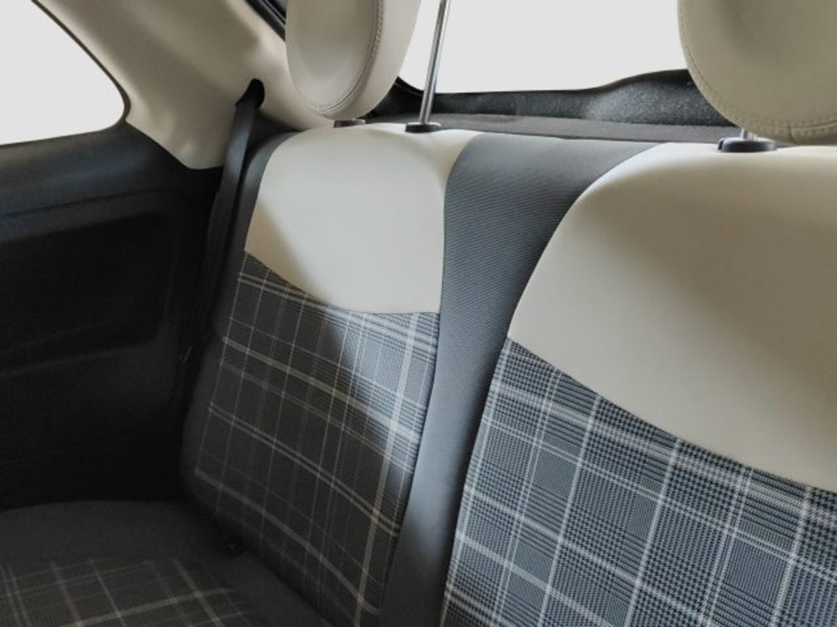 Fiat 500 1.2 Lounge (10)
