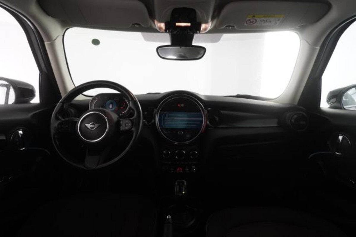 MINI Mini 1.5 Cooper Classic 5 porte (11)