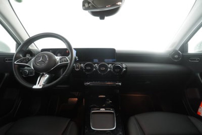 Mercedes-Benz Classe A 180 d Advanced auto (4)