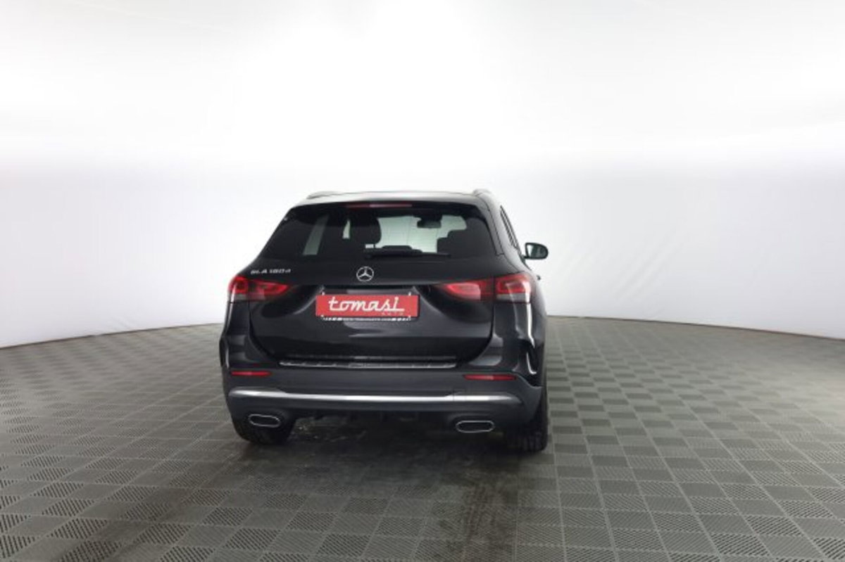Mercedes-Benz CLA Shooting Brake 180 d Automatic Shooting Brake Premium (5)