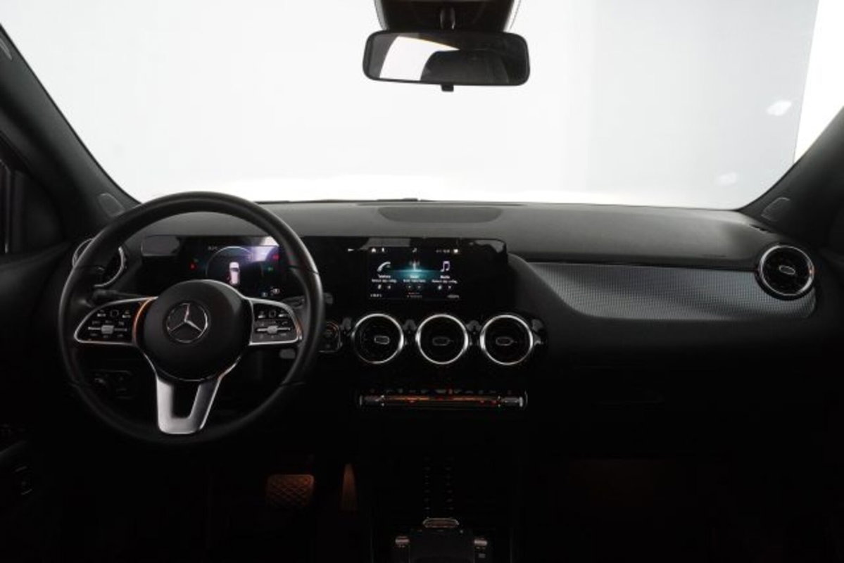 Mercedes-Benz CLA Shooting Brake 200 d Automatic 4Matic Shooting Brake Sport (12)
