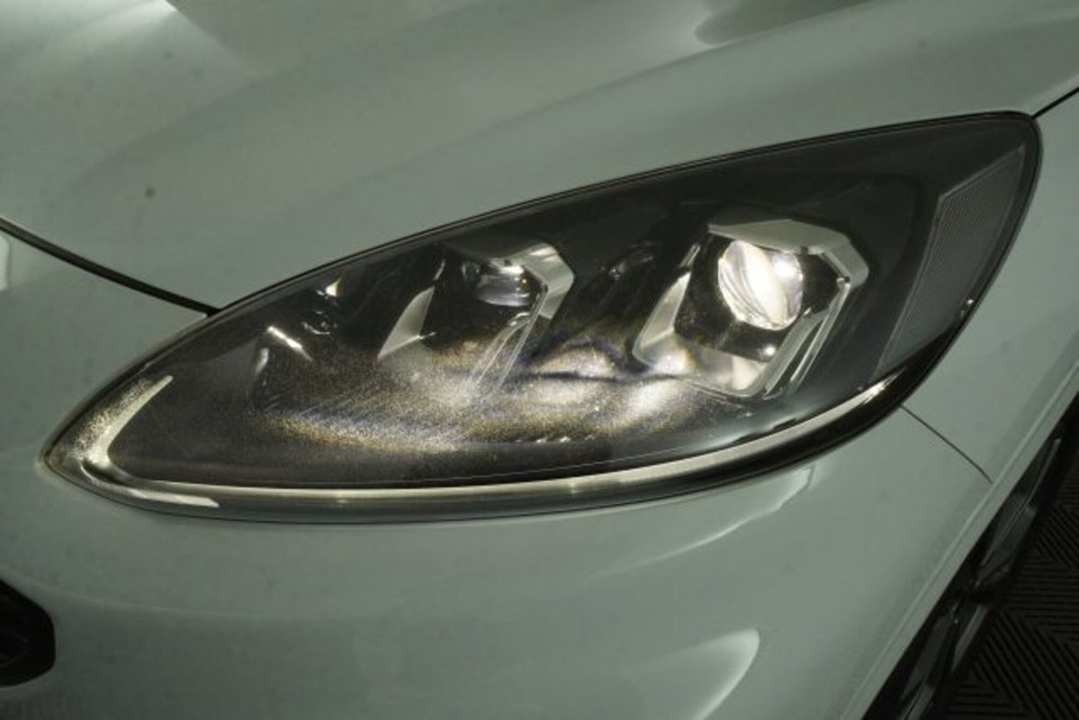 Ford Kuga 1.5 EcoBlue 120 CV 2WD ST-Line (9)