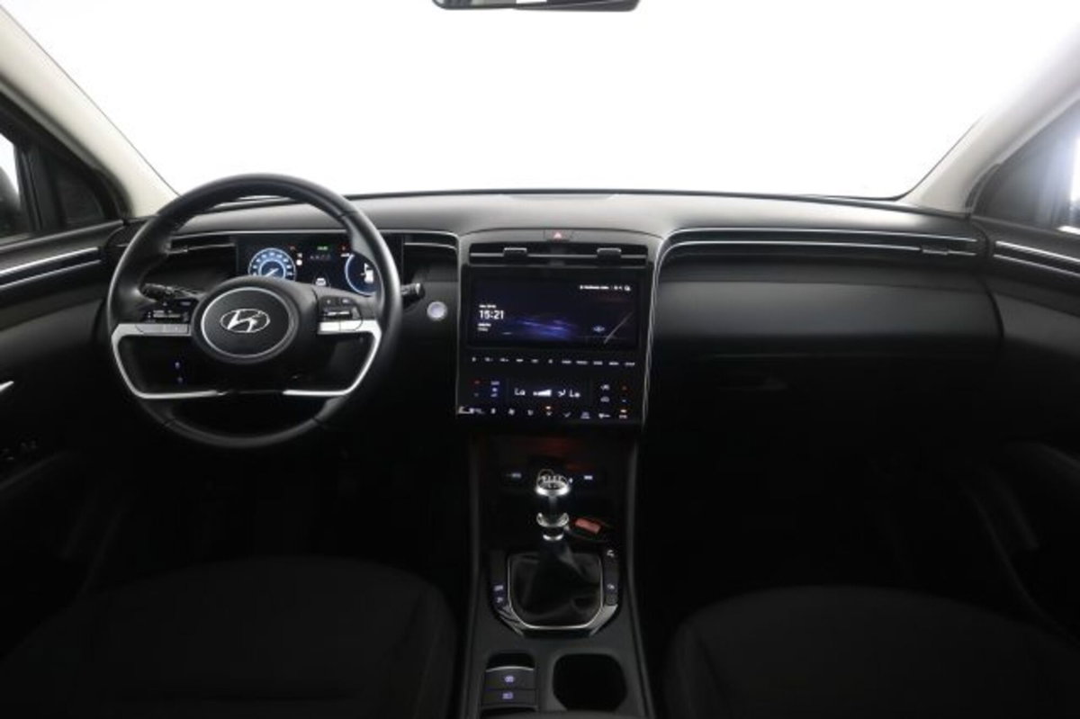 Hyundai Tucson 1.6 crdi 48V Xline 2wd dct (12)