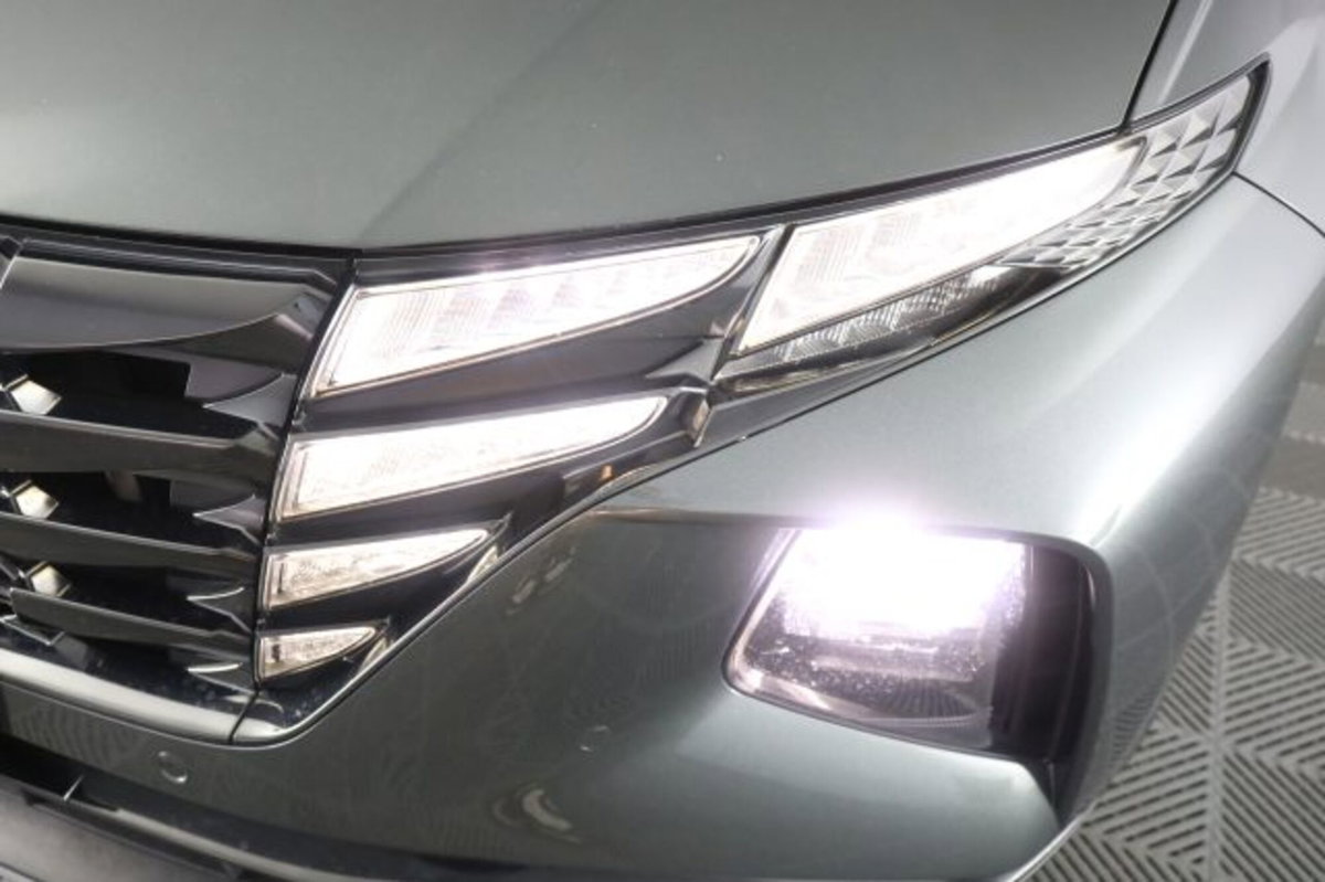 Hyundai Tucson 1.6 crdi 48V Xline 2wd dct (15)