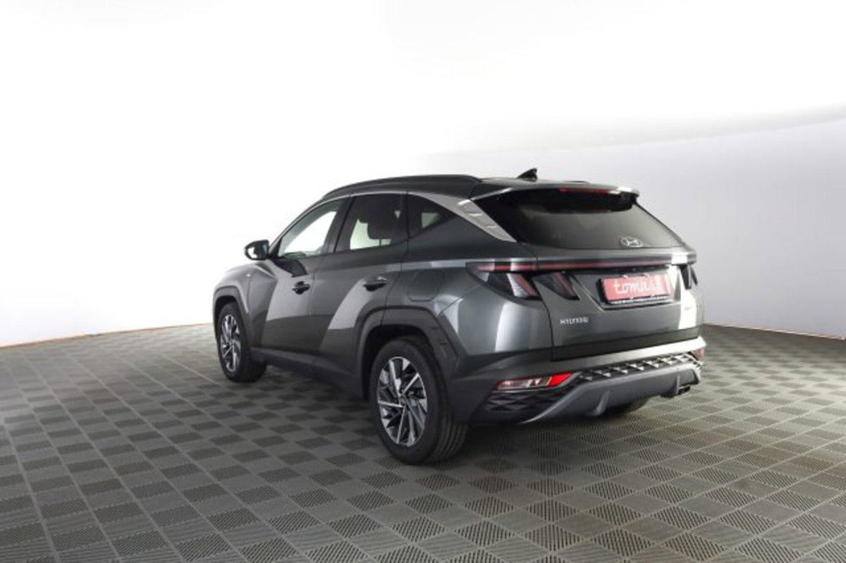 Hyundai Tucson 1.6 crdi 48V Xline 2wd dct (6)