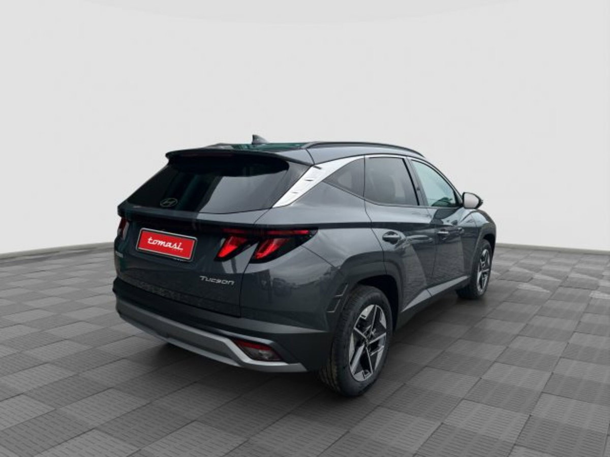 Hyundai Tucson 1.6 crdi 48V Business 2wd dct (5)