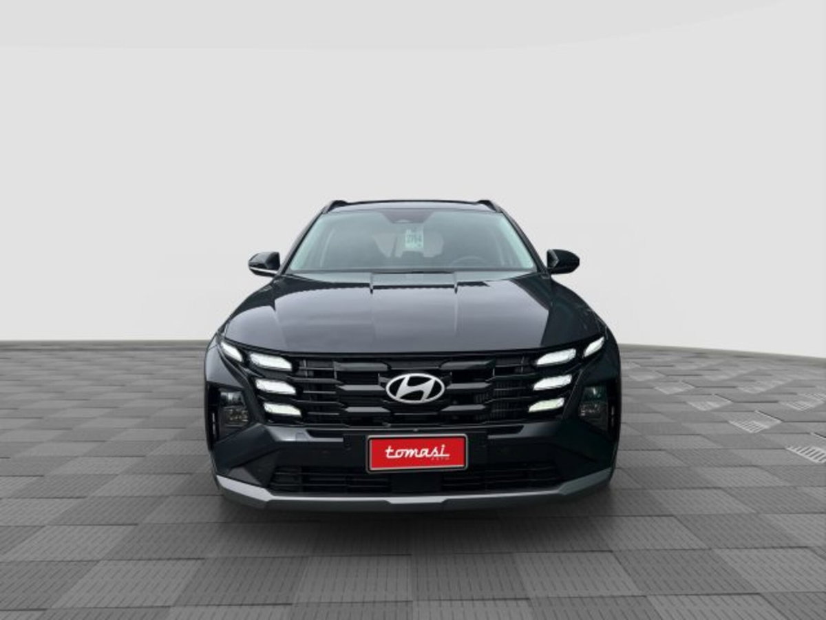 Hyundai Tucson 1.6 crdi 48V Business 2wd dct (8)
