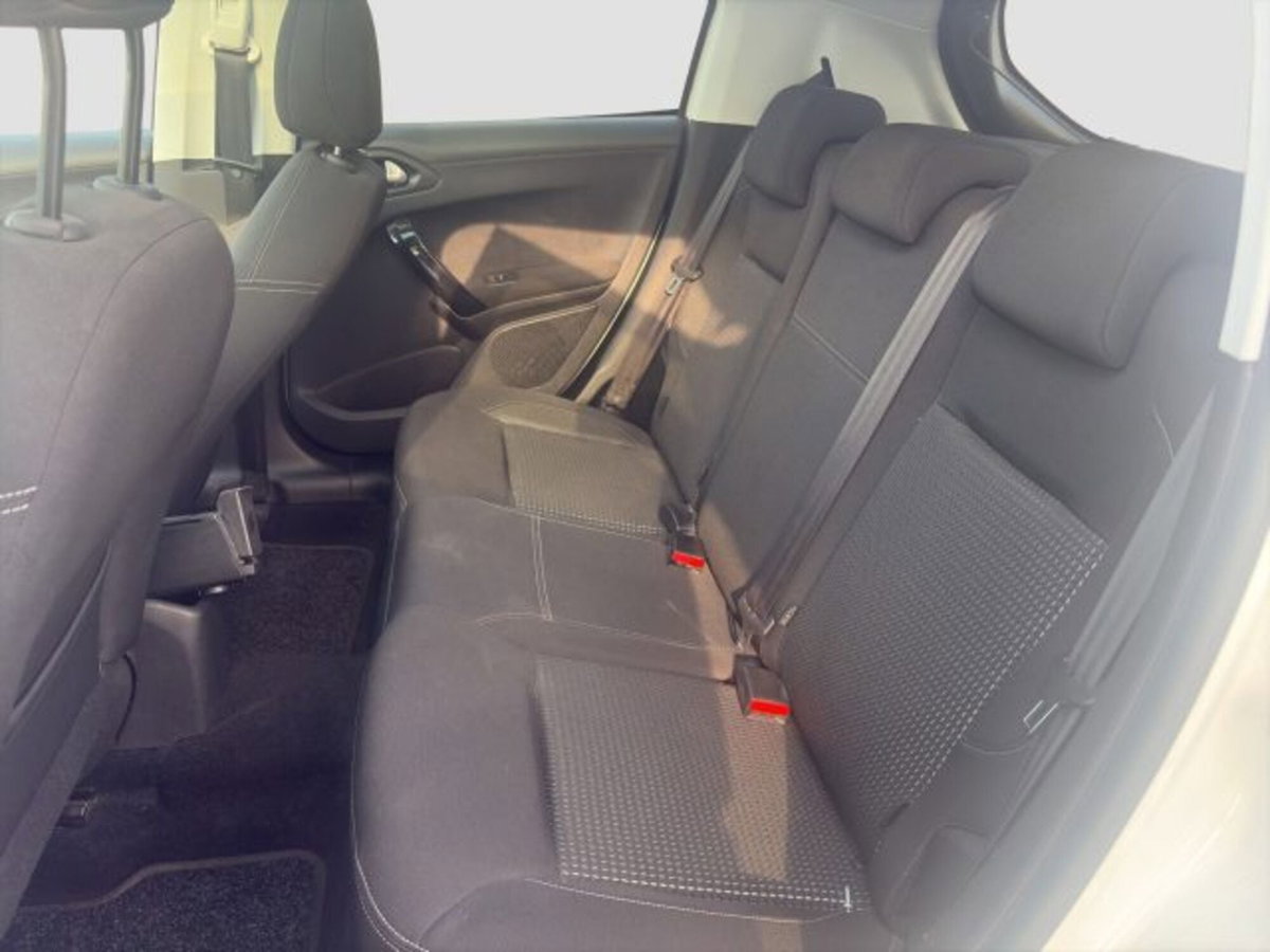 Peugeot 208 100 5 porte Allure (10)