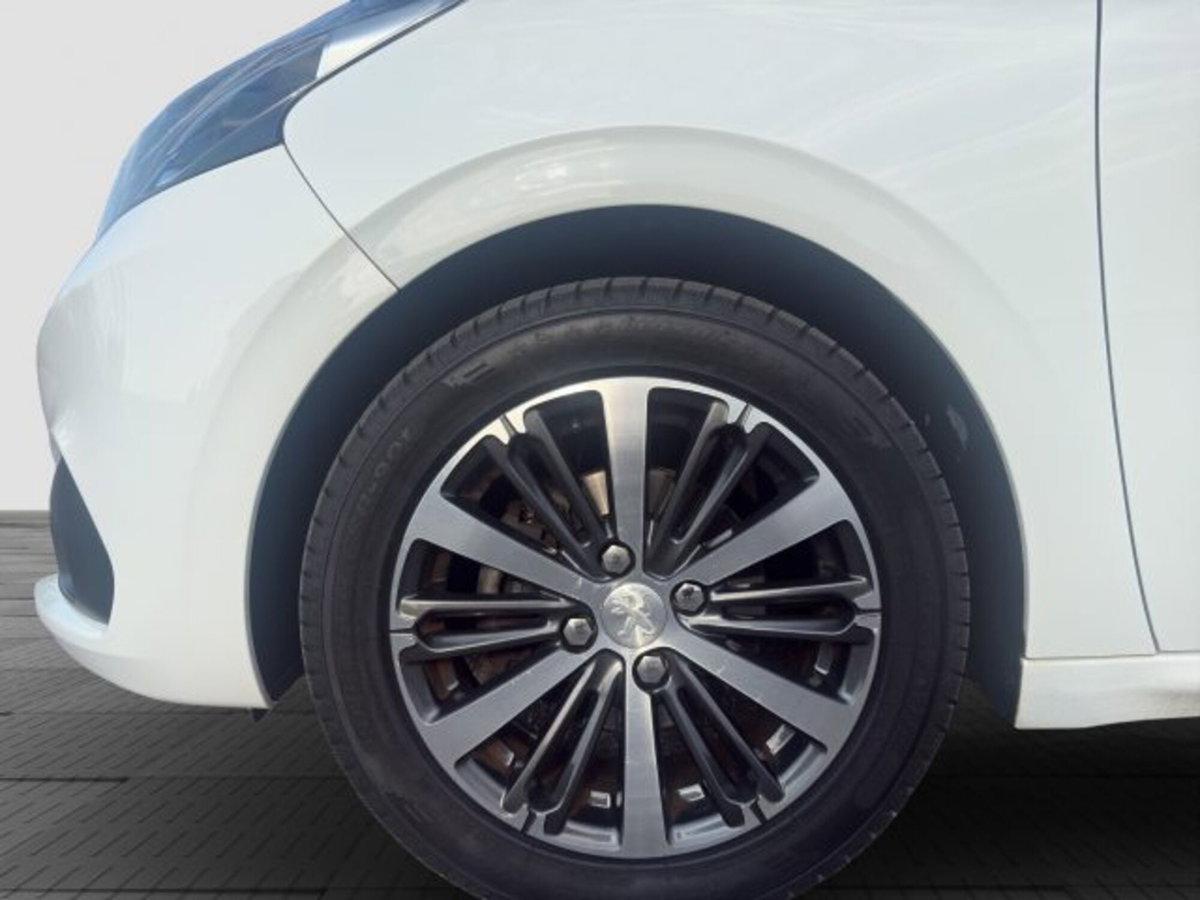 Peugeot 208 100 5 porte Allure (14)