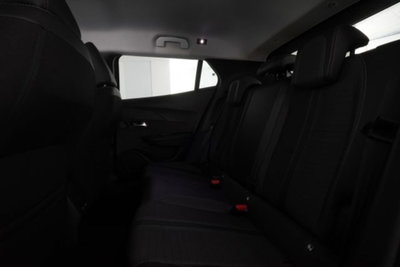 Peugeot 2008 PureTech 130 S&S Allure Pack (3)