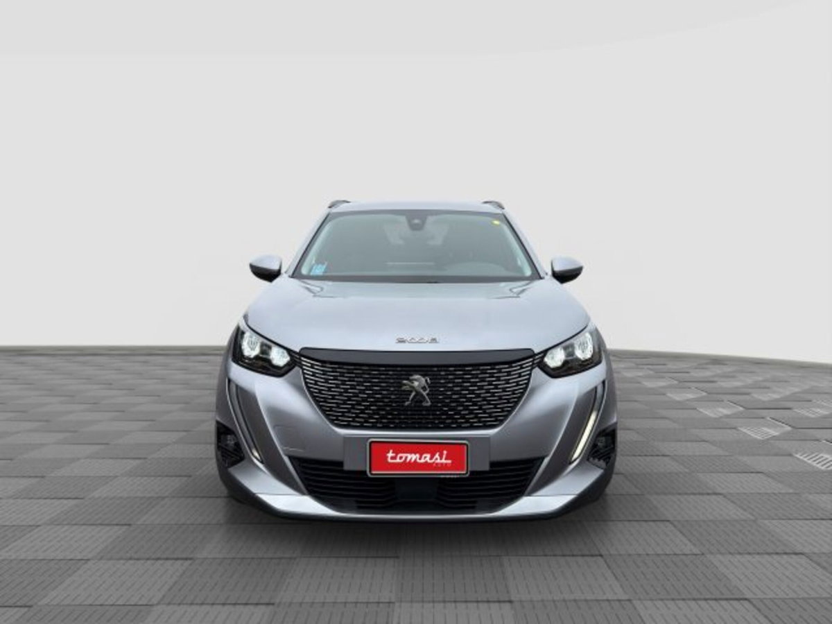 Peugeot 2008 PureTech 130 S&S EAT8 GT Pack (8)