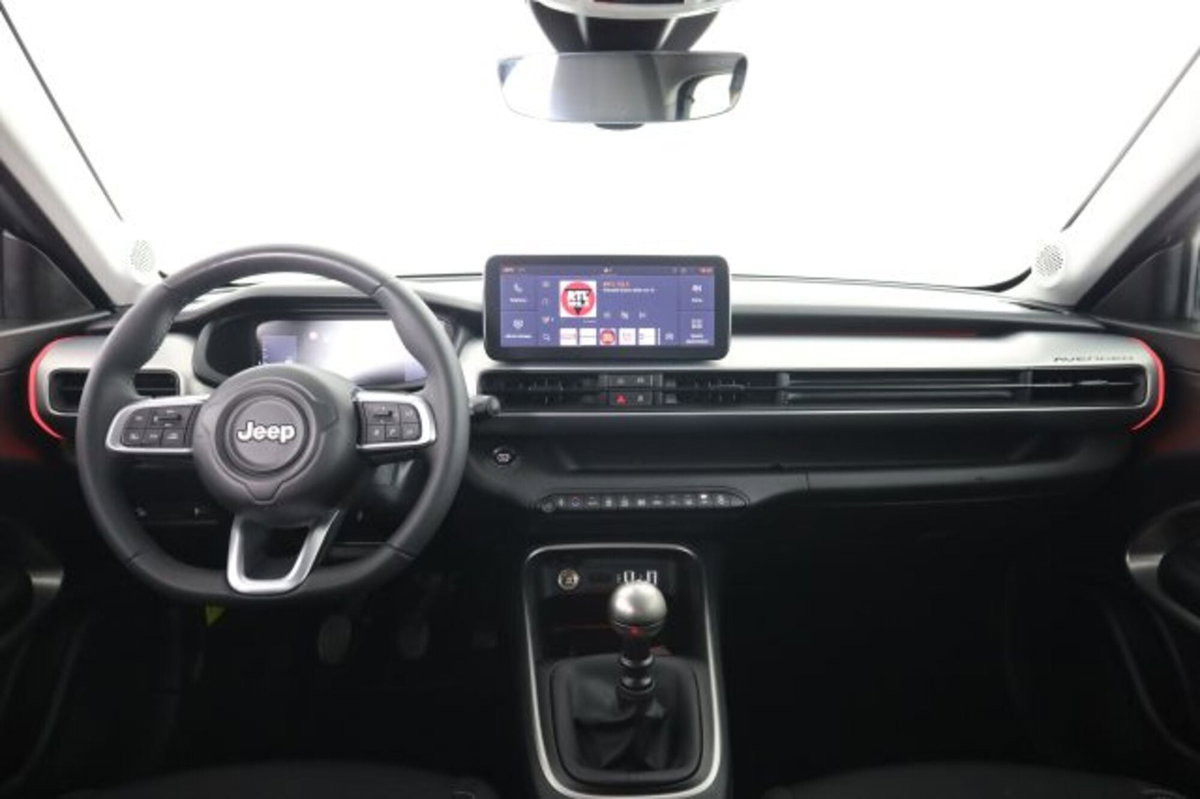 Jeep Avenger 1.2 turbo Summit fwd 100cv (4)