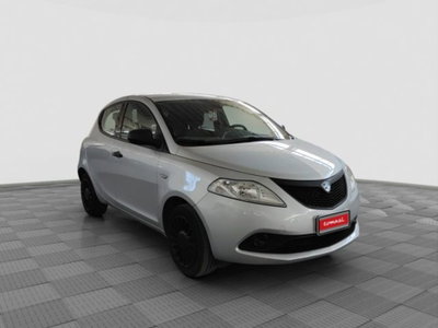 Lancia Ypsilon 1.2 69 CV 5 porte Elefantino Blu (7)