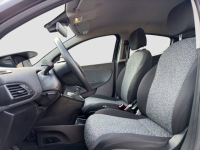 Lancia Ypsilon 1.0 FireFly 5 porte S&S Hybrid Ecochic Silver (10)
