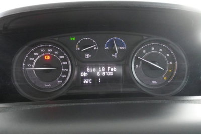 Lancia Ypsilon 1.0 FireFly 5 porte S&S Hybrid Silver Plus (15)
