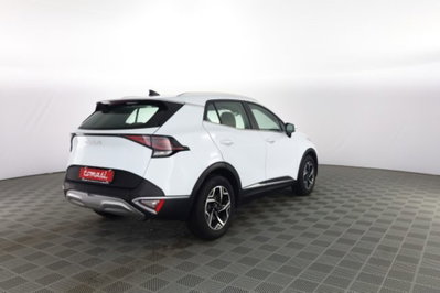 Kia Sportage 1.6 crdi mhev Business dct (4)