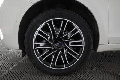 Lancia Ypsilon 1.0 FireFly 5 porte S&S Hybrid Ecochic Gold (16)