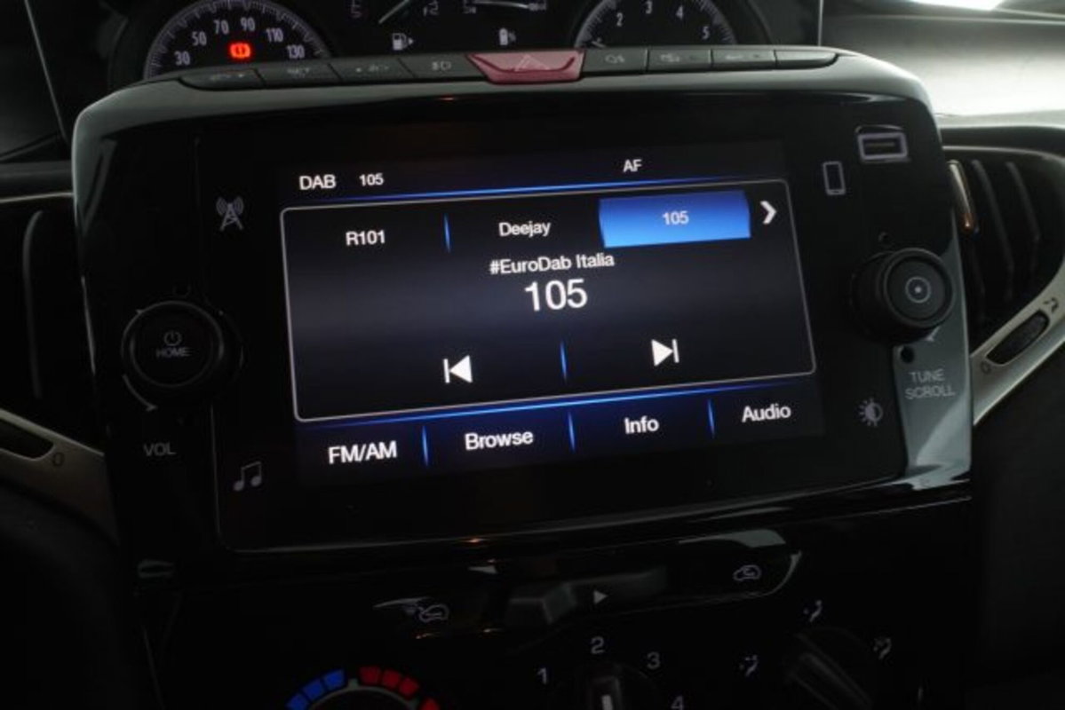 Lancia Ypsilon 1.0 FireFly 5 porte S&S Hybrid Ecochic Gold (17)