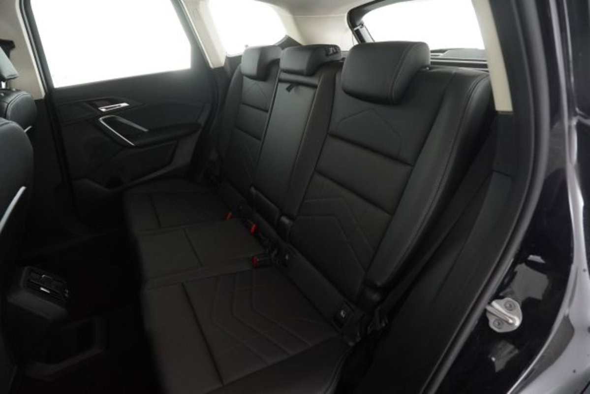 BMW X1 sDrive 18d xLine (3)