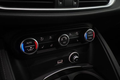 Alfa Romeo Stelvio Stelvio 2.2 Turbodiesel 210 CV AT8 Q4 Veloce (11)