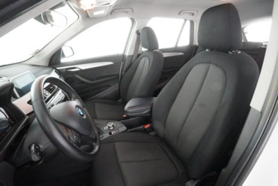 BMW X1 sDrive18d Advantage (2)