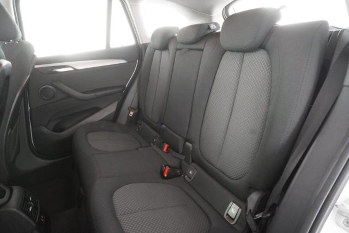 BMW X1 xDrive20d Business Advantage (11)