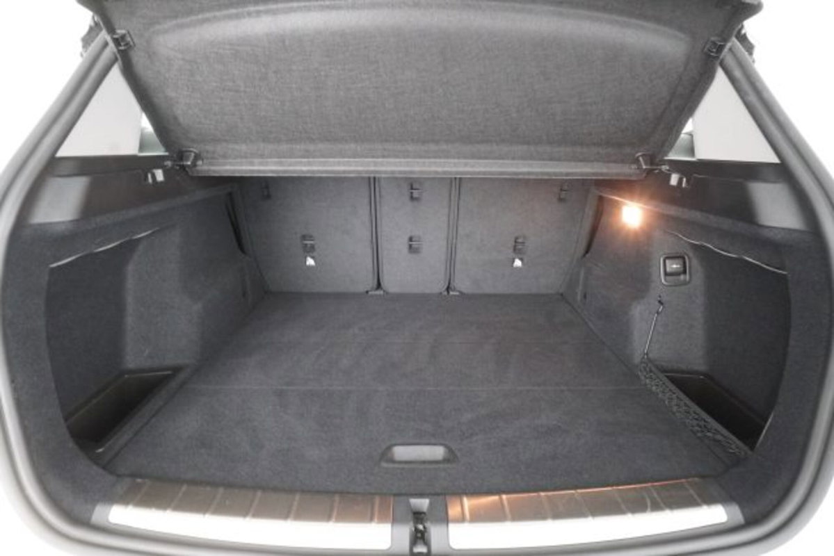 BMW X1 xDrive20d Business Advantage (14)
