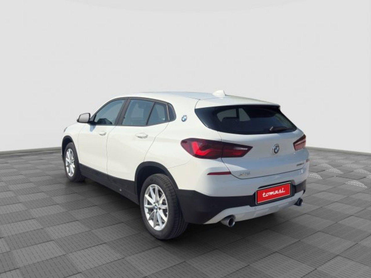 BMW X2 sDrive18d Advantage (3)